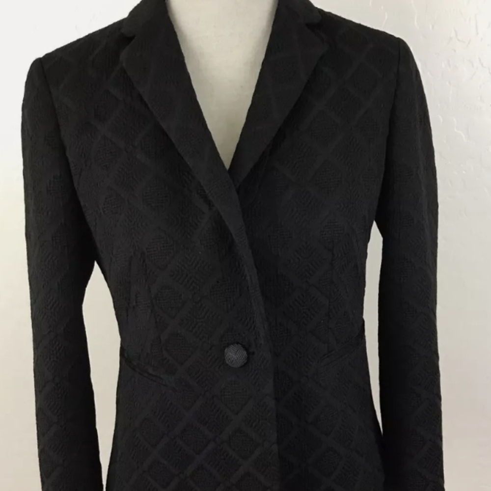Elegant Black Women's Blazer